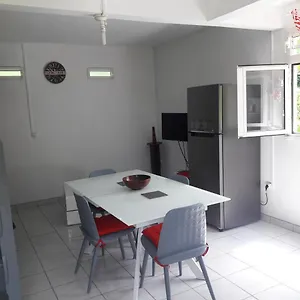 Duplex La Rivière Hébergement de vacances