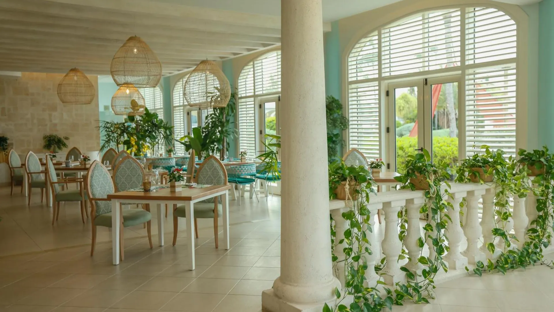 Joia Bavaro By Iberostar (Adults Only) Punta Cana 5*,