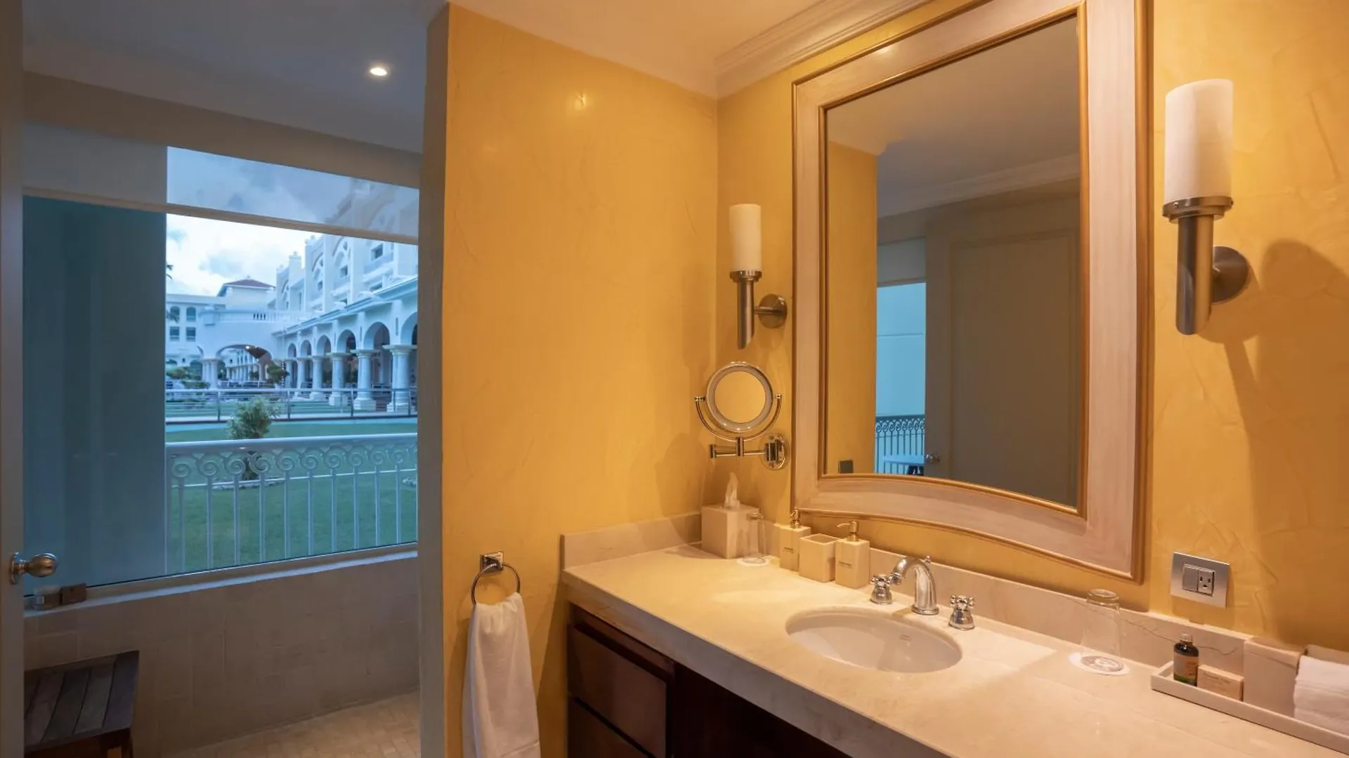 Joia Bavaro By Iberostar (Adults Only) Punta Cana Resort